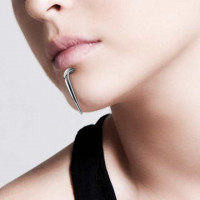Piercing do brady hák I - LA044